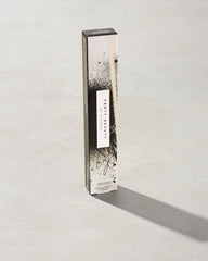 Cheek-Hugging Highlight Brush 120