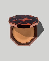 Sun Stalk’r Soufflé Pressed Mousse Cream Bronzer — Maple Glaze